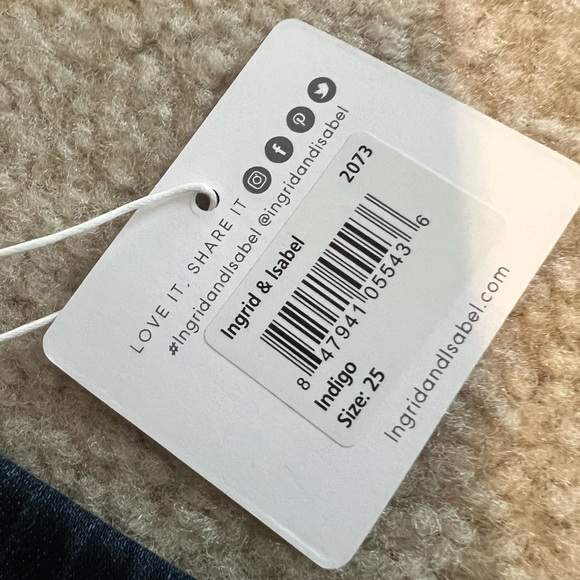 Ingrid & Isabel Postpartum Pull on Jeans - NWT! - Picture 6 of 6